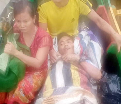 থানচিতে পাহাড় ধসে আহত ১