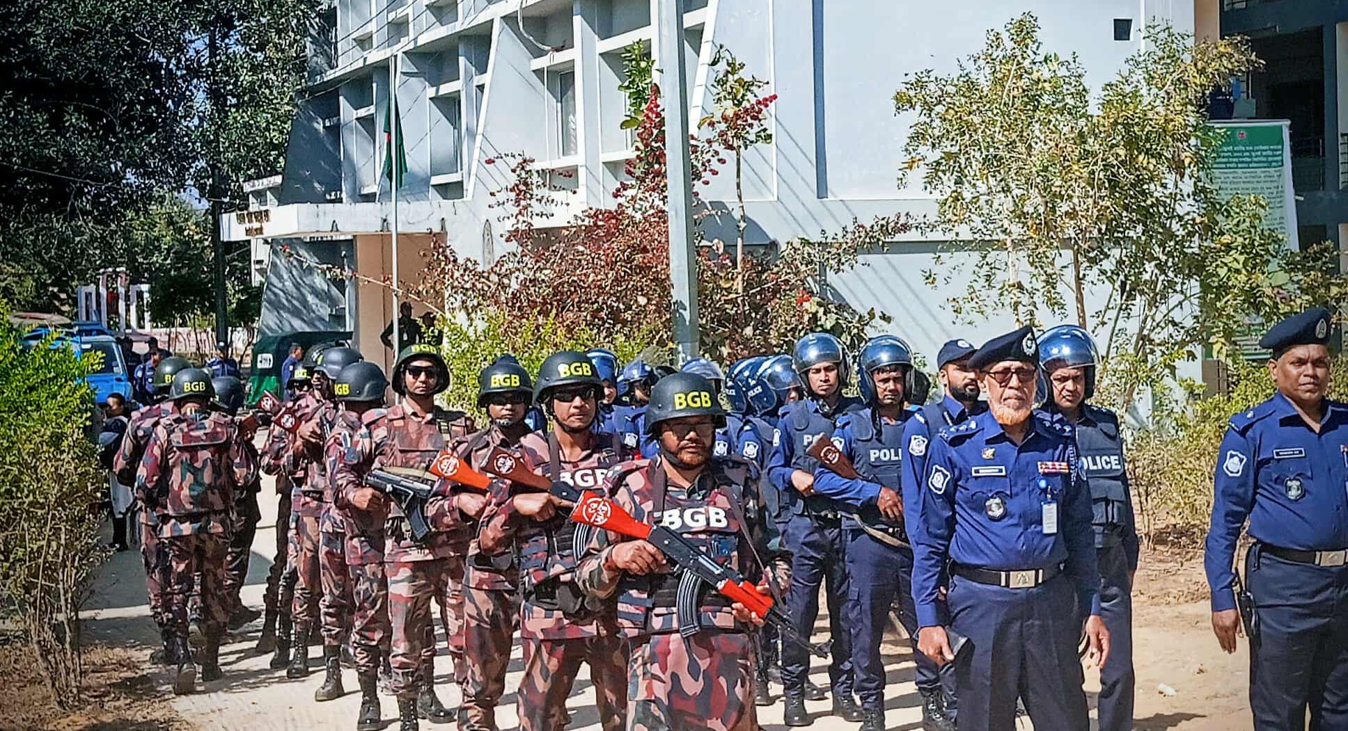 বিলাইছড়িতে সংসদ নির্বাচনে সকল কেন্দ্রে জনবল ও নির্বাচনী সরঞ্জাম পাঠানো হয়েছে 