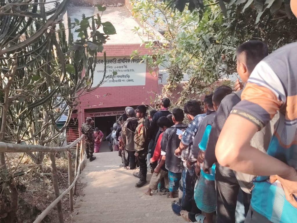 গাইবান্ধায় নদীতে ভেসেছিল শিক্ষিকার মরদেহ