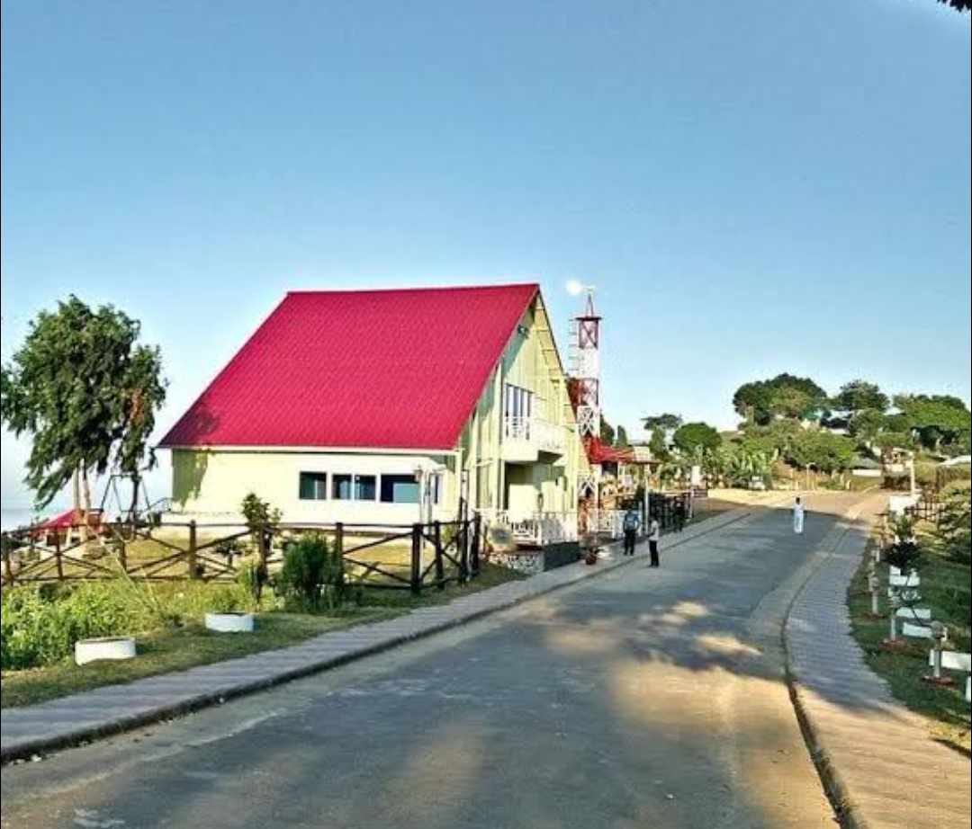 ঈদের ছুটিতে সাজেকে পর্যটকের উপচে পড়া ভিড়