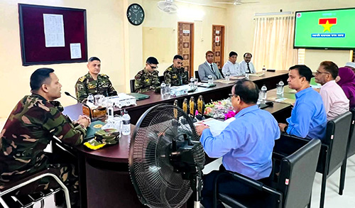 রাঙ্গামাটিতে সাইবার ক্রাইম সেলের সাফল্য: ২৫টি হারানো মোবাইল উদ্ধার, মালিকদের হাতে তুলে দিল পুলিশ