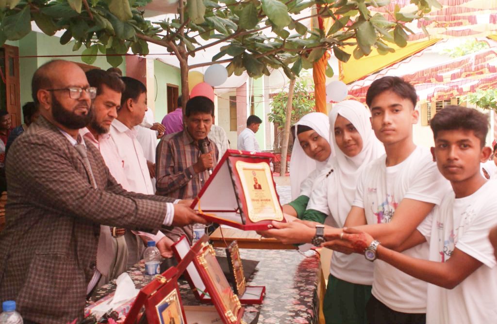 রামগড় ৪৩ বিজিবির অভিযানে গাঁজা উদ্ধার