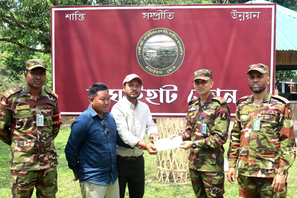 পাহাড়ে বৈচিত্র্যের উৎসবে সম্প্রীতির বন্ধন, বিজু-সাংগ্রাই-বৈসু-বিষু-চাংক্রানের আমেজ