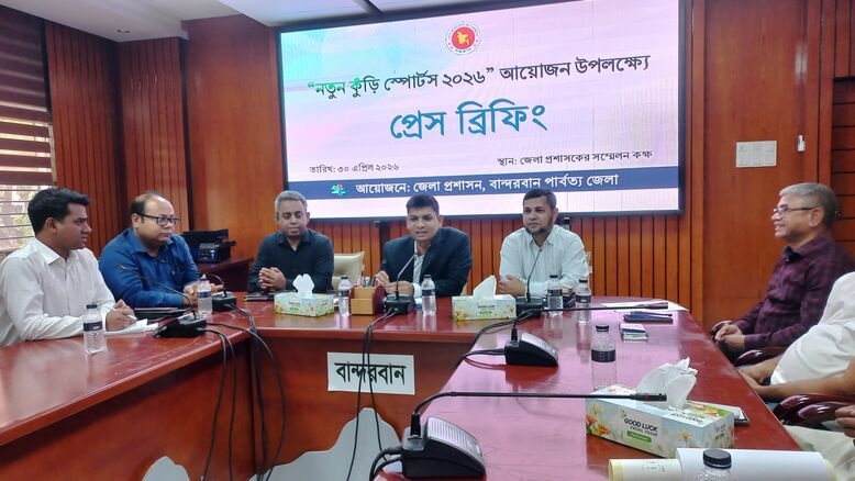 বান্দরবানে এলজিইডির নির্মিত তিন সড়কের উন্নয়ন।