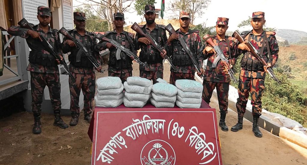 ডিসি গোল্ডকাপ ফুটবল ; হাড্ডা-হাড্ডি লড়াইয়ে বাঘাইছড়িকে হারালো কাপ্তাই