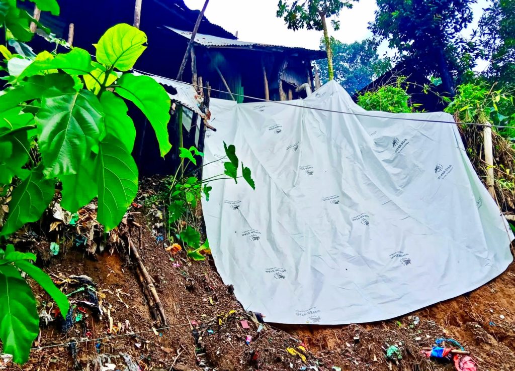 বৈরী আবহাওয়া ও টানা বৃষ্টিতে রাঙ্গামাটিতে পাহাড়ধসের আশঙ্কা – প্রস্তুত ৪১টি আশ্রয়কেন্দ্র