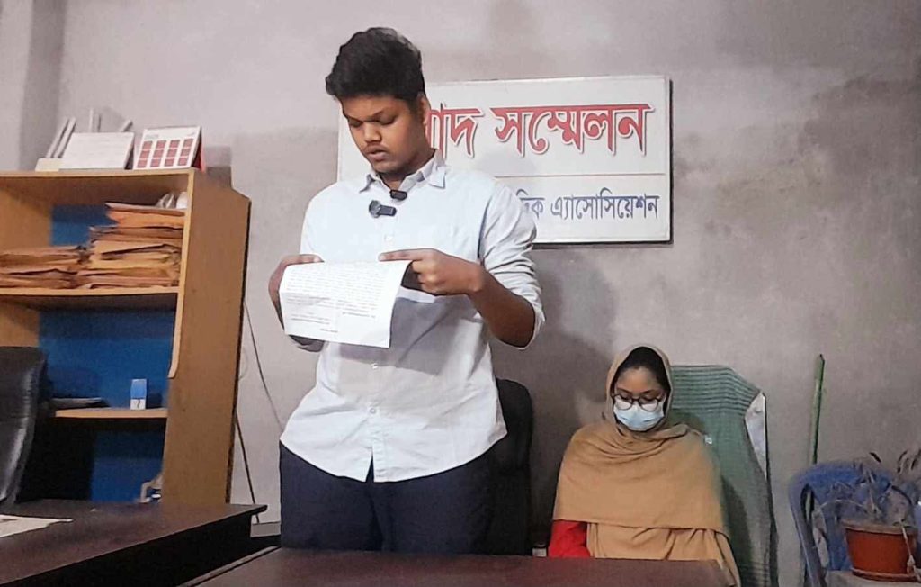 বিলাইছড়ির হিজাছড়ি আর্য্যরত্ন বন বিহারে ধর্মীয় ভাবগাম্ভীর্যে প্রবারণা পূর্ণিমা উদযাপন